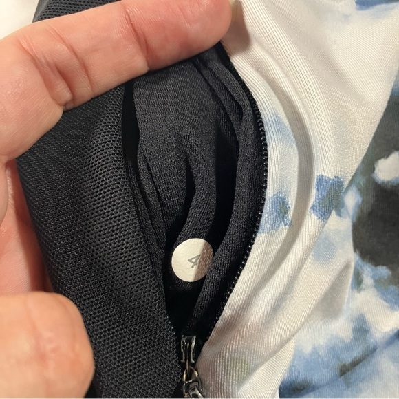 Lululemon Stop At Nothing Crop Black Mini Blooming Pixie Aquamarine Leggings sz - Picture 9 of 9